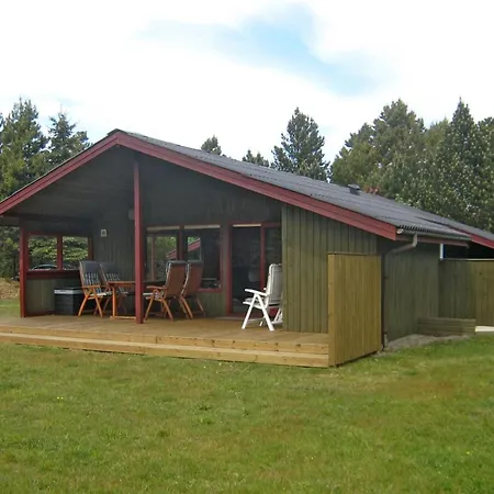 Semesterbostad Gunsten - 2-3km From The Sea By Interhome Henne Strand